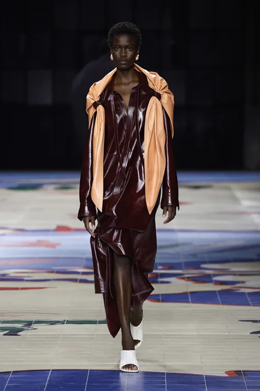 Bottega Veneta весна-лето 2024 Bottega Veneta весна-лето 2024