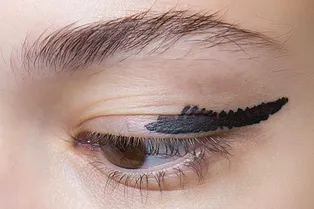 Как повторить макияж с показа Lanvin