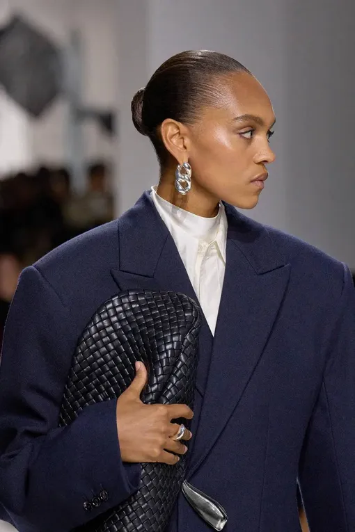 Bottega Veneta весна-лето 2026