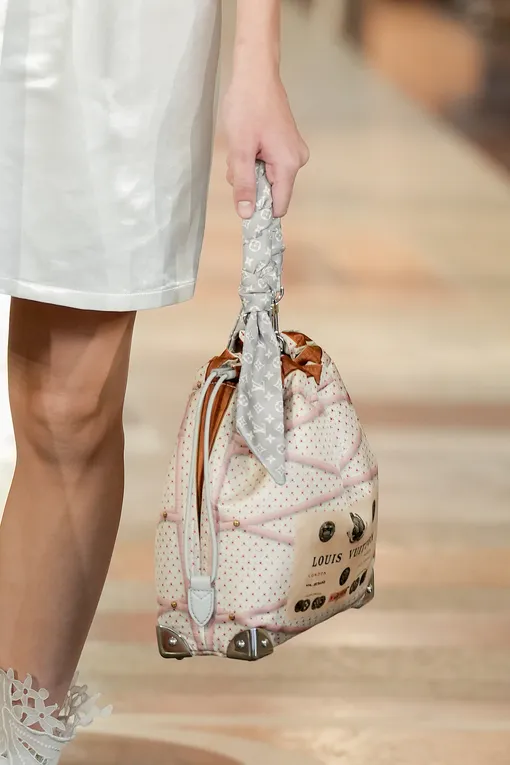 Louis Vuitton весна-лето 2026