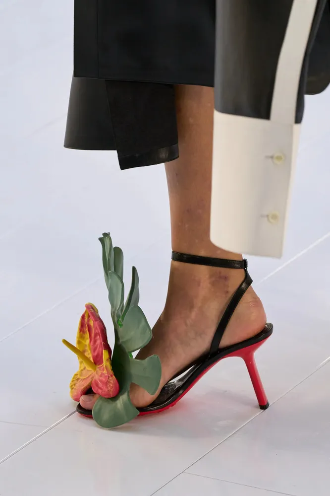 Loewe весна-лето 2023 Loewe весна-лето 2023