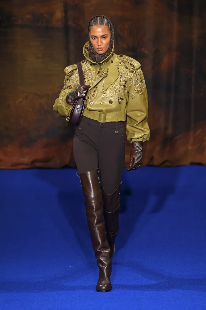 Burberry осень-зима 2025/26 Burberry осень-зима 2025/26