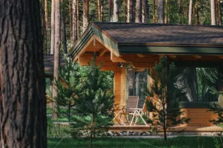 Хэллоуин в Греции и SPA-ритуалы на Алтае: где спасаться от осенней хандры