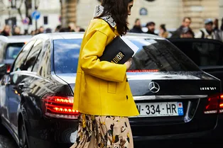 Как почувствовать себя парижанкой: береты, тренчи и ботфорты в объективе Ино Ко Как почувствовать себя парижанкой: береты, тренчи и ботфорты в объективе Ино Ко