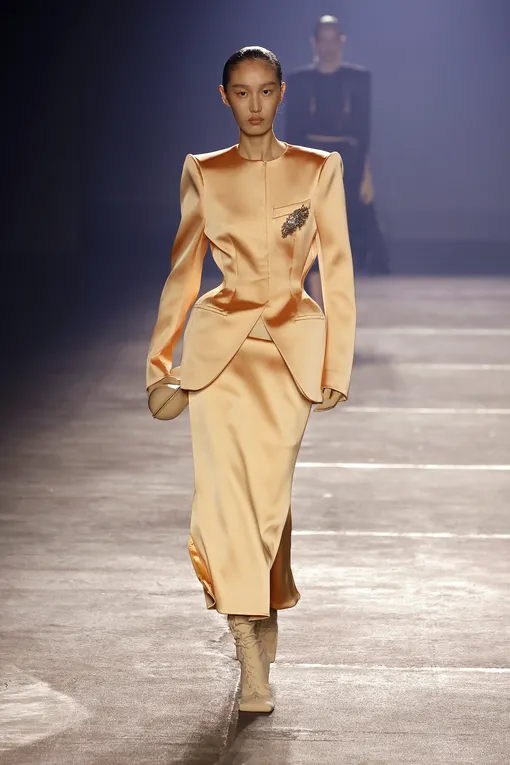 Mugler весна-лето 2026