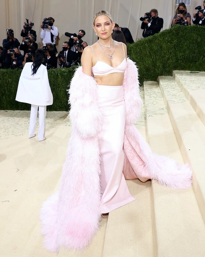 Кейт Хадсон на Met Gala, 2021 Кейт Хадсон на Met Gala, 2021