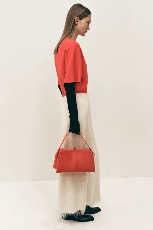 Khaite Pre-Fall 2025 Khaite Pre-Fall 2025