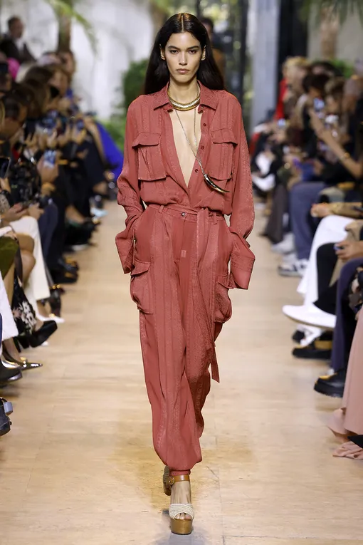Hermès весна-лето 2025