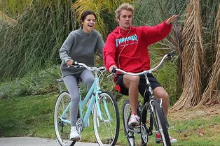 Счастливы вместе: Селена Гомес, Джастин Бибер, два велосипеда и ни одного The Weeknd