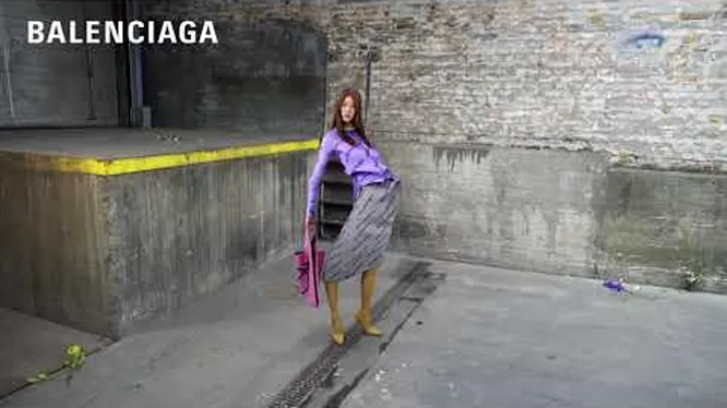 Нажмите и смотрите Нажмите и смотрите