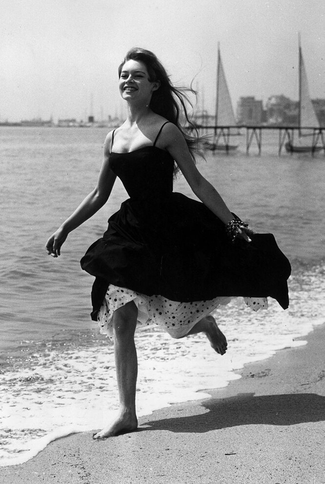 В Каннах, 1956 год