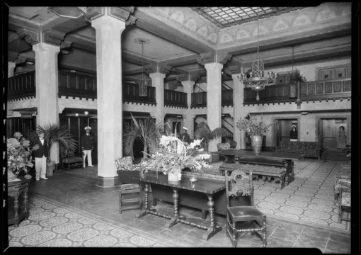 Отель Figueroa в 1926 году Отель Figueroa в 1926 году