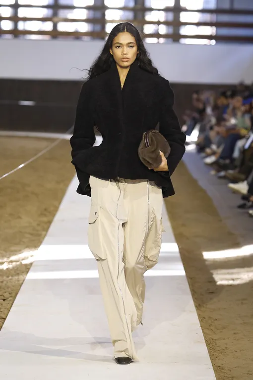 Stella McCartney осень-зима 2026/27 Stella McCartney осень-зима 2026/27