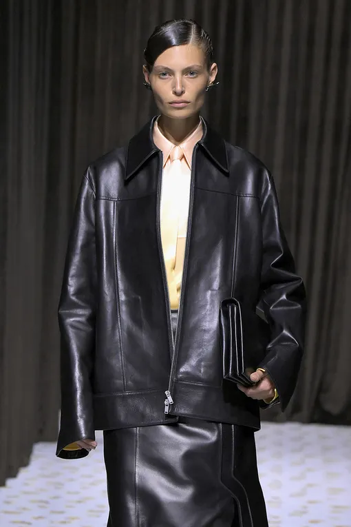 Jil Sander весна-лето 2025 Jil Sander весна-лето 2025