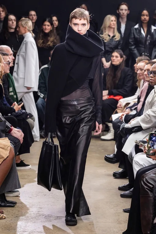 Proenza Schouler осень-зима 2024/25