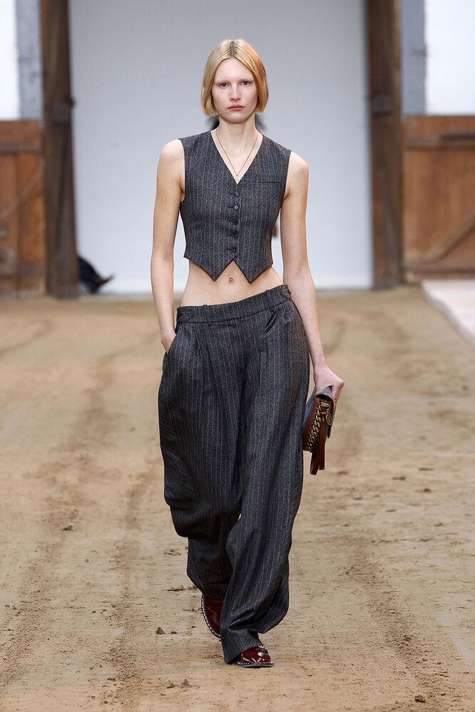 Stella McCartney осень-зима 2023/24 Stella McCartney осень-зима 2023/24