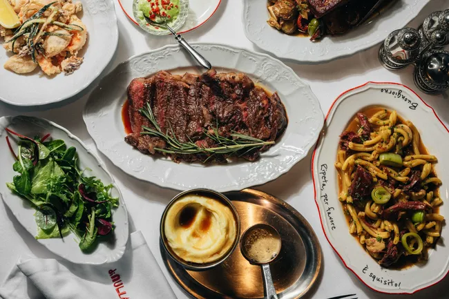 Гастровестник недели: comfort food из Скандинавии и первая городская винодельня