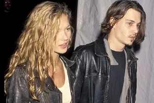 Почему кожаная косуха из 90-х — лучшая инвестиция в персональный стиль Почему кожаная косуха из 90-х — лучшая инвестиция в персональный стиль