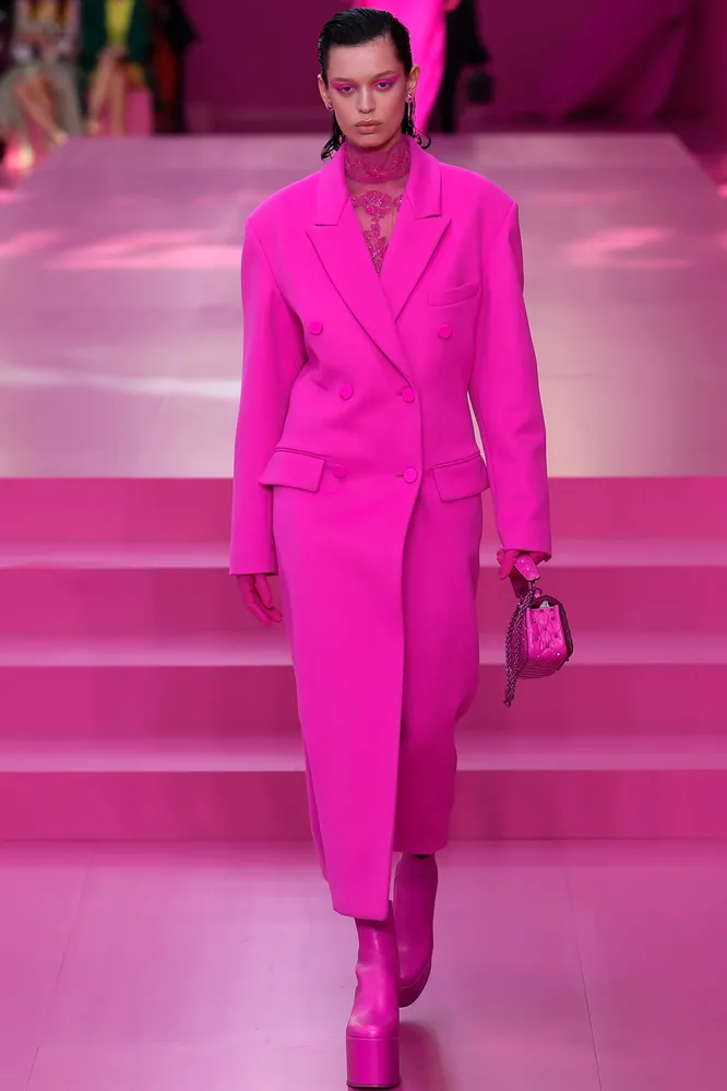 VALENTINO осень-зима 2022/23