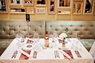 Гости гала-ужина Golden Triangle в отеле «Балчуг»