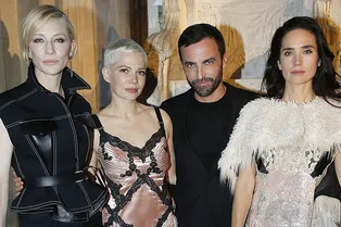 Наталья Водянова, Кейт Бланшетт и другие на ужине Louis Vuitton в Лувре