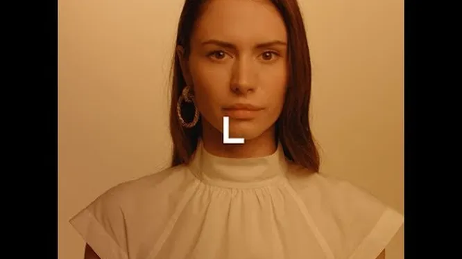 Нажмите и смотрите Нажмите и смотрите