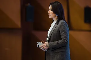 Тина Канделаки на форуме Cosmopolitan «Стань богатой»