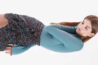 Топы-корсеты, клетчатые пиджаки и платья femme fatale в коллекции Sorelle