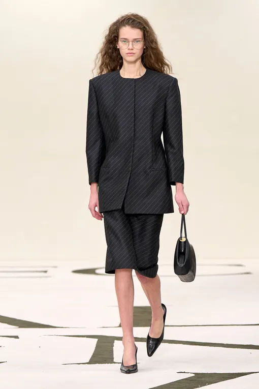 Calvin Klein осень-зима 2025 Calvin Klein осень-зима 2025