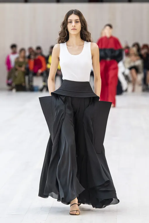 Loewe весна-лето 2022