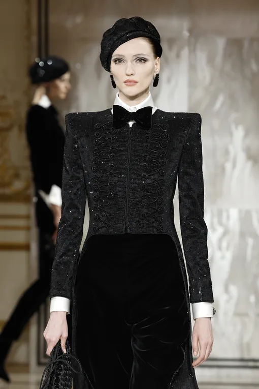 Giorgio Armani Haute Couture осень-зима 2025/26