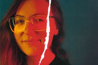 Диджей Ann Clue — о рейвах 90-х и своих первых вечеринках в тайне от родителей