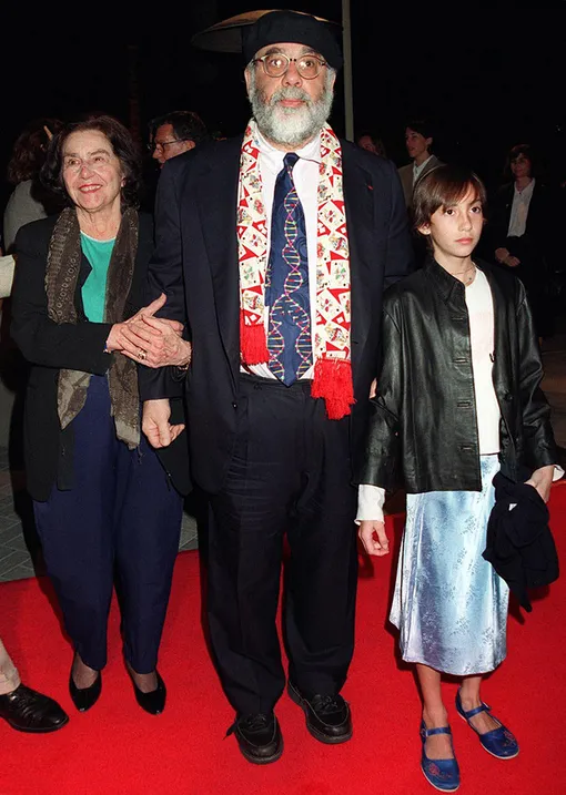Фрэнсис Форд Коппола с матерью Италией и внучкой Джией, 1997