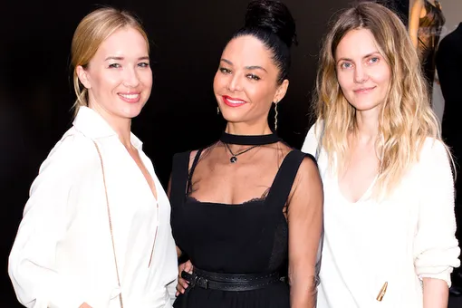 Коктейль в бутике Tom Ford Коктейль в бутике Tom Ford