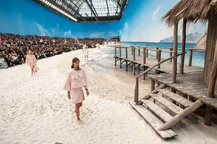 Стало известно, где пройдет показ круизной коллекции Chanel