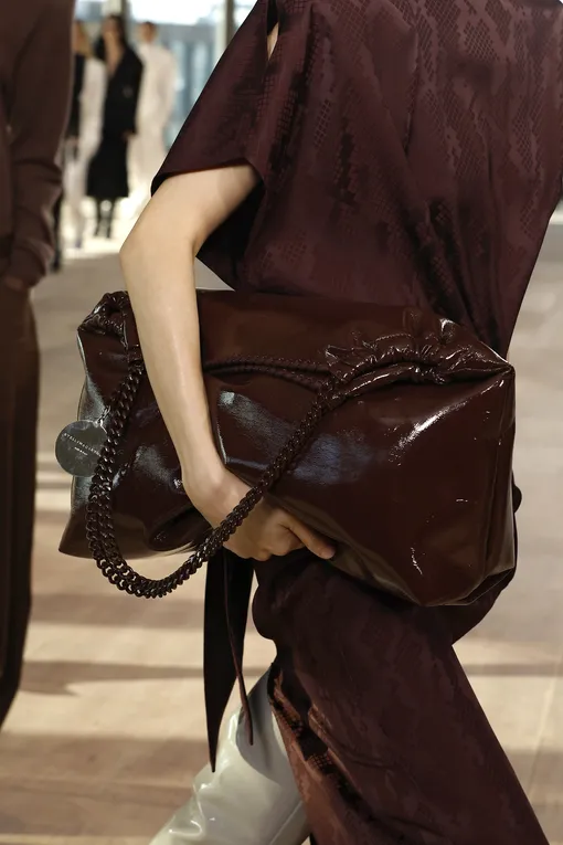 Stella McCartney осень-зима 2025/2026 Stella McCartney осень-зима 2025/2026