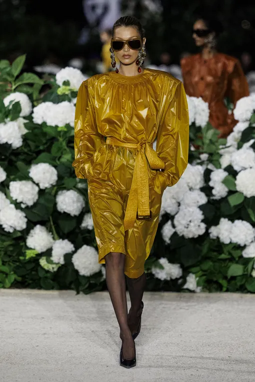 Saint Laurent весна-лето 2026 Saint Laurent весна-лето 2026
