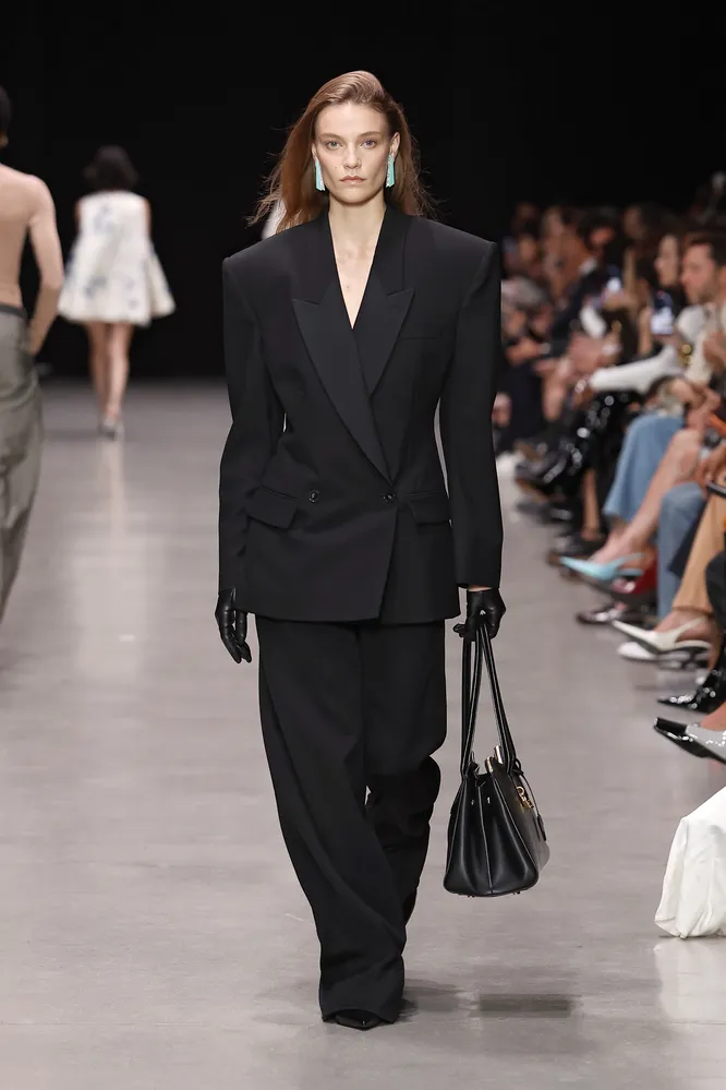 Stella McCartney весна-лето 2026 Stella McCartney весна-лето 2026