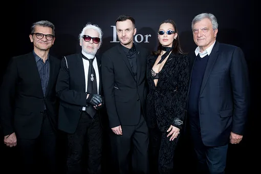 Карл Лагерфельд на показе мужской коллекции Dior в Париже