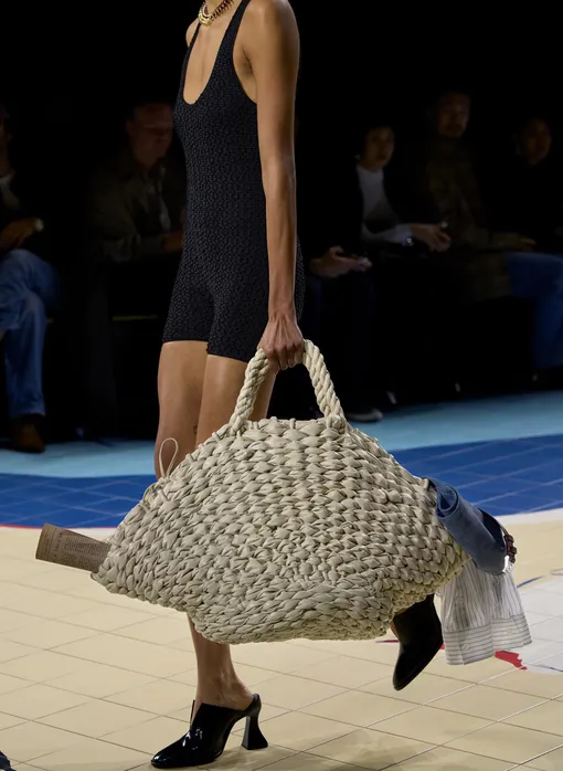 Bottega Veneta весна-лето 2024 Bottega Veneta весна-лето 2024