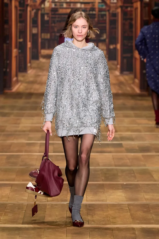Elisabetta Franchi осень-зима 2024/25 Elisabetta Franchi осень-зима 2024/25