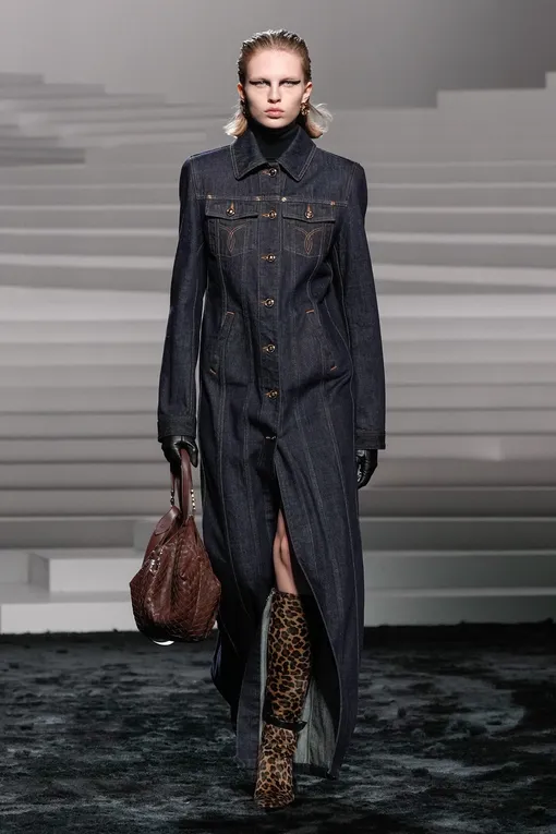 Versace осень-зима 2024/2025 Versace осень-зима 2024/2025