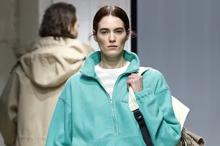 Комфорт в моде: 6 идей образов в стиле спортшик Комфорт в моде: 6 идей образов в стиле спортшик