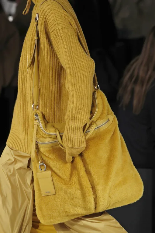 Max Mara осень-зима 2022/23 Max Mara осень-зима 2022/23