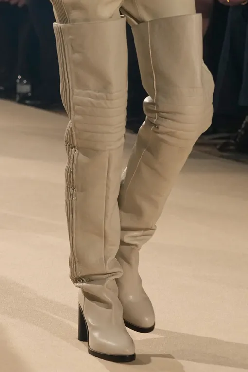 Isabel Marant осень-зима 22/23 Isabel Marant осень-зима 22/23