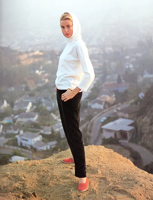 Грейс Келли в съемке Hollywood Hills Portrait Хауэлл Конант, 1955