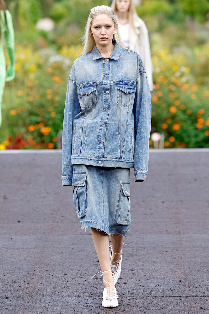 Givenchy весна-лето 2023 Givenchy весна-лето 2023