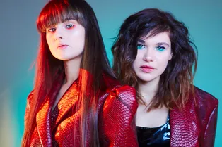 «Мы три интроверта, которые просто писали музыку»: группа «Сестры» о работе со Скриптонитом и поисках себя