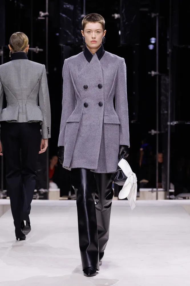 Givenchy осень-зима 2026/27 Givenchy осень-зима 2026/27