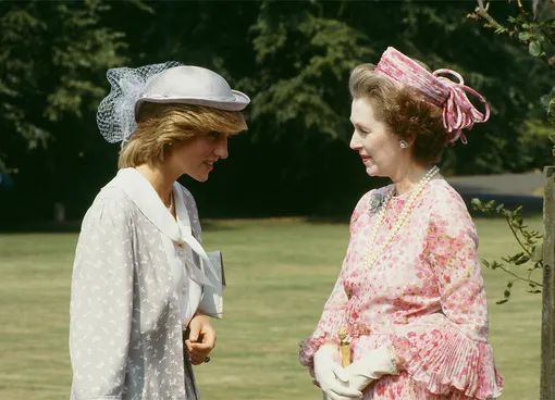 Принцесса Диана с графиней Спенсер в Нортгемптоне, июль 1983 года.